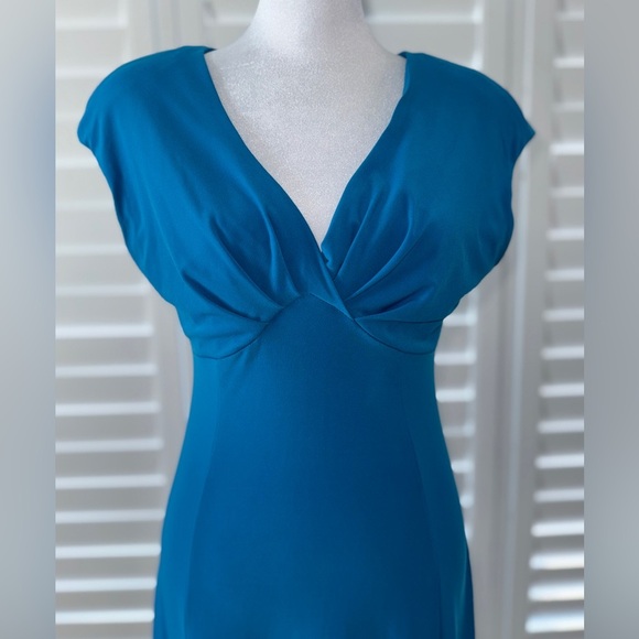Jones New York Blue Capsleeve Dress Size 4 Work Cocktail Party - Picture 3 of 9